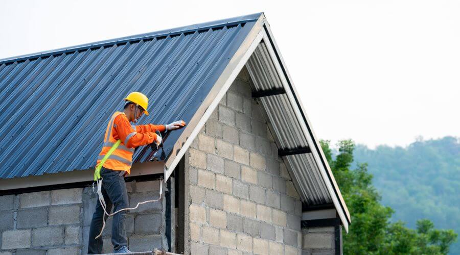 Expert new roof installation services in Delcambre, LA